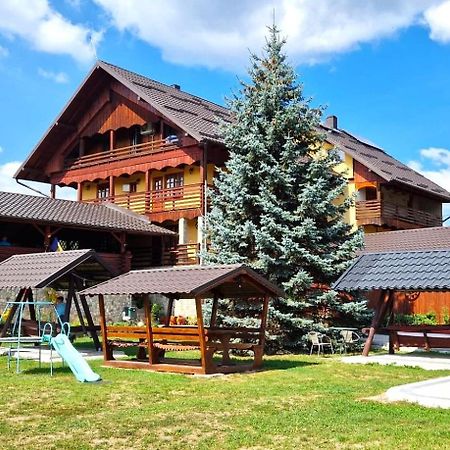 Casa De Vacanta Silvia Mînăstirea Humorului Exteriér fotografie
