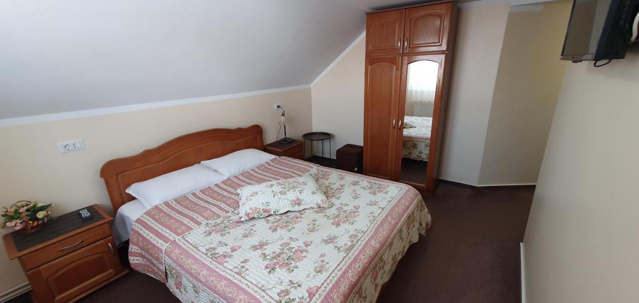 Casa De Vacanta Silvia Mînăstirea Humorului Exteriér fotografie