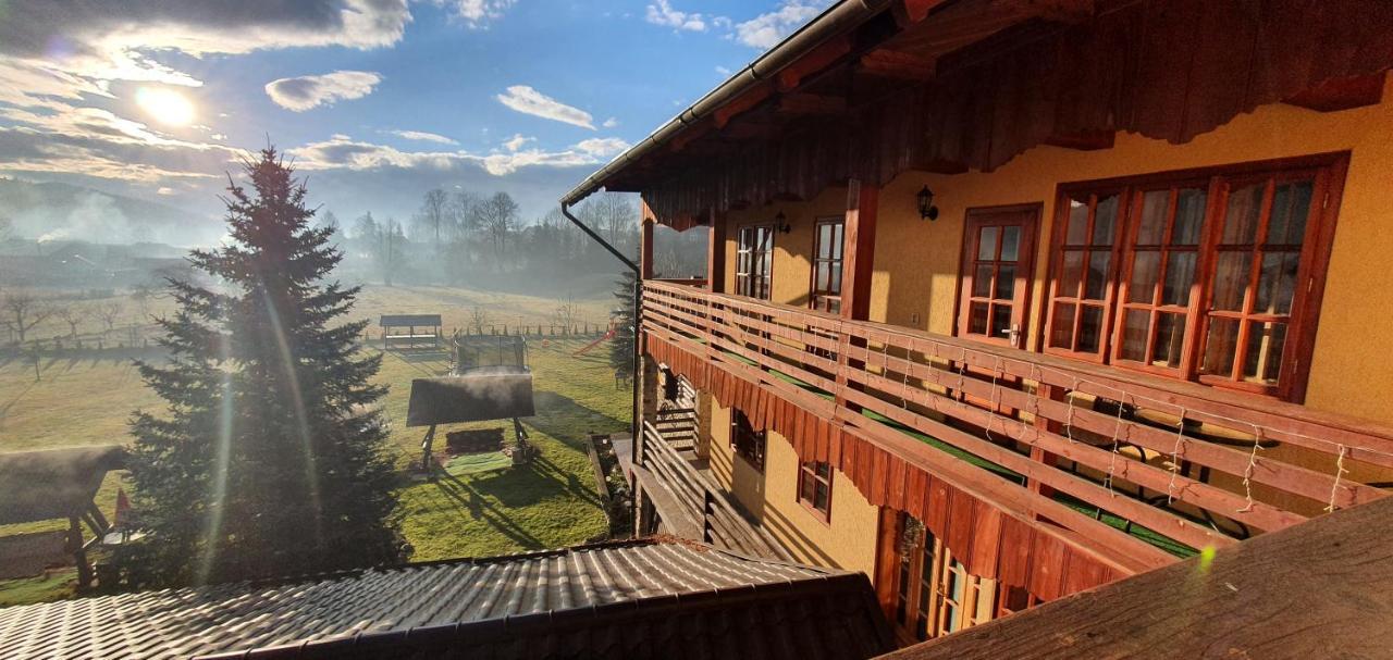 Casa De Vacanta Silvia Mînăstirea Humorului Exteriér fotografie
